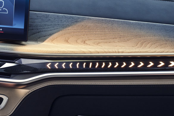 Indywidualne listwy ozdobne.